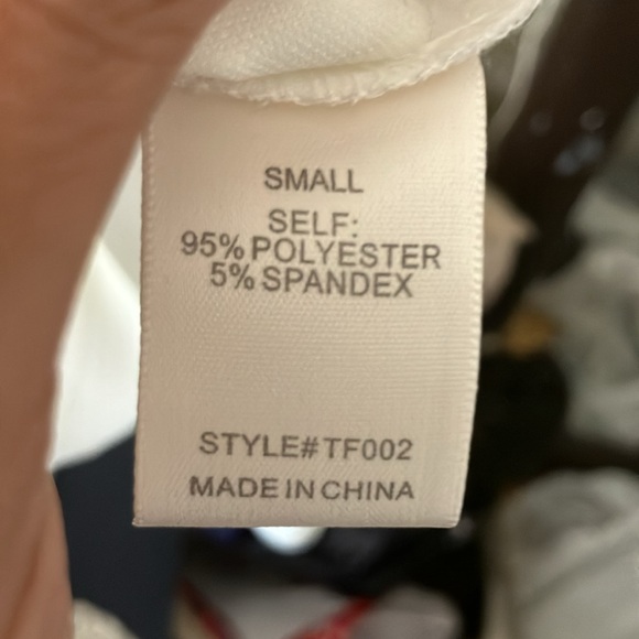 (US S) White Blouse - Picture 4 of 5